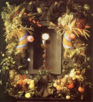 Гирлянда плодов, колосьев и цветов, украшающих рамку со Святым Таинством